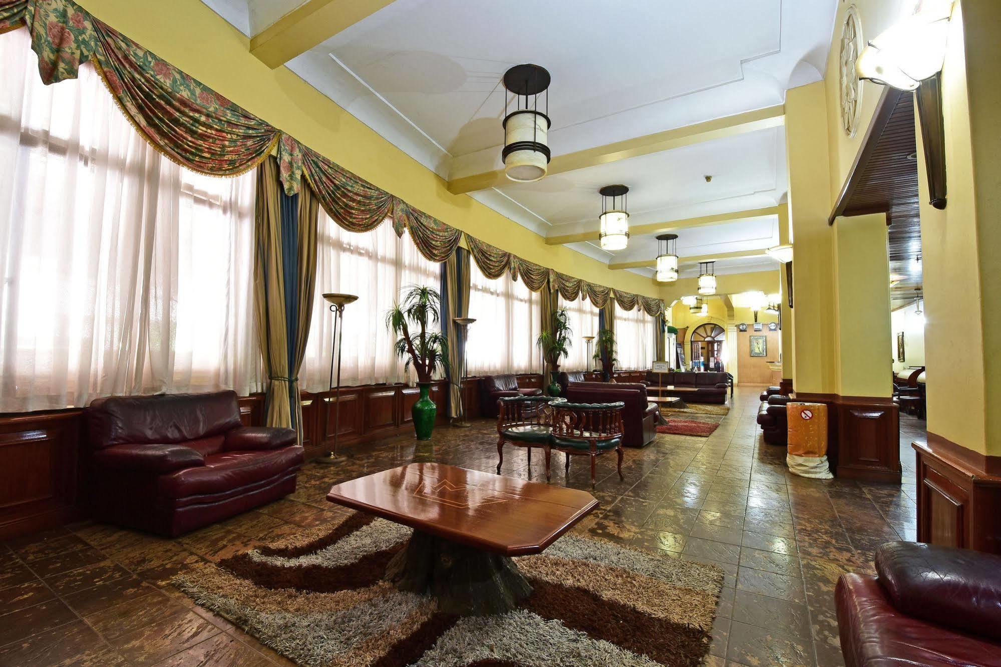 Grand Imperial Hotel 坎帕拉 外观 照片
