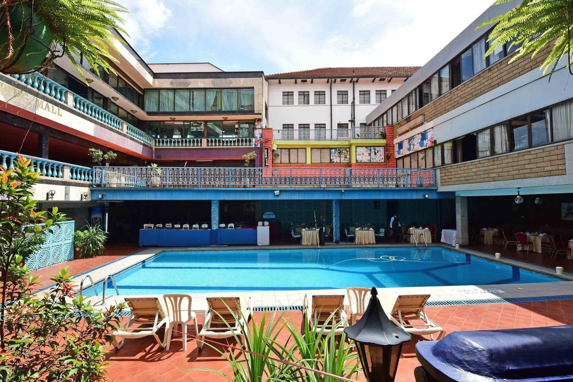 Grand Imperial Hotel 坎帕拉 外观 照片